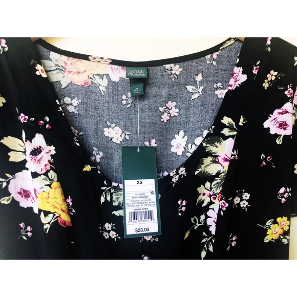 NWT Black Floral Button Down Dress w/ Lace-Up Back - Picture 4 of 8